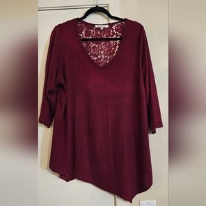 Rose+Olive 1X Maroon Lace Back 3/4 Length Sleeve Asymetrical Bottom V-Neck
